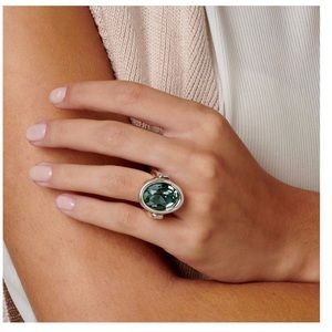 Unode50 Silver Ring with Swarovski blue stone